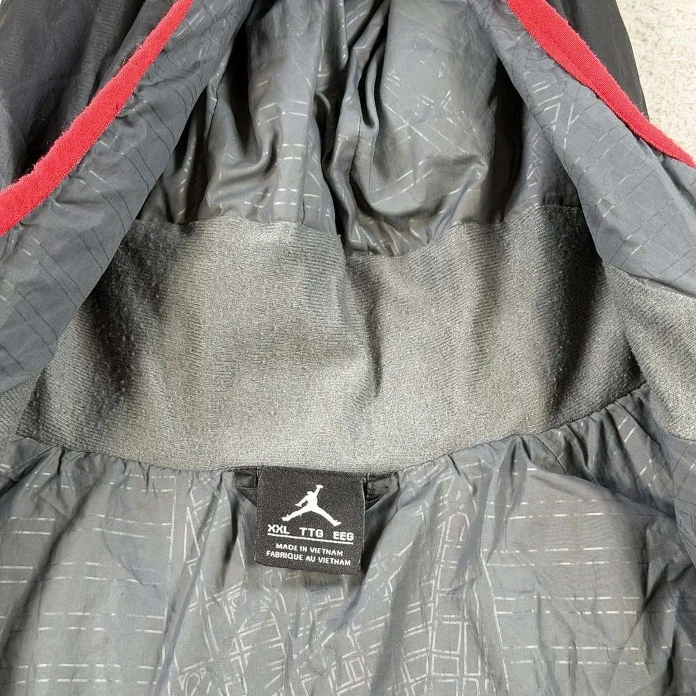 Nike Air Jordan Jacket Men 2XL Black Down Puffer Insulated Hooded Full Zip Nylon